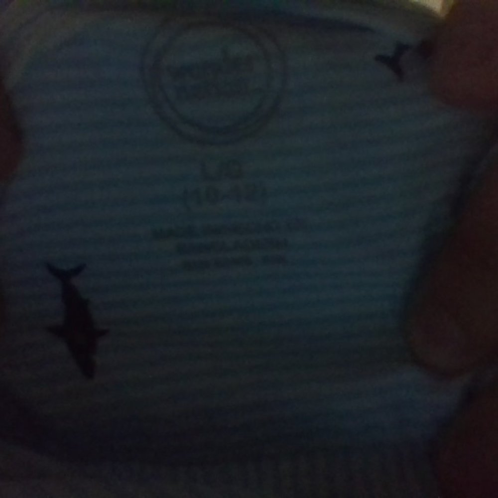 Buttoned Tshirt - Picture 2 of 6